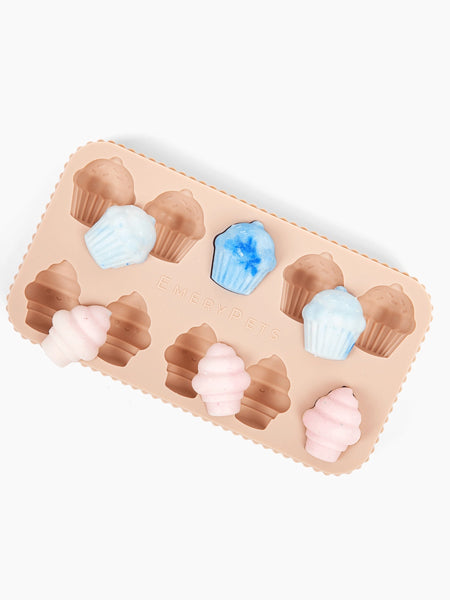 EmeryPets-moule-friandises-pour-chien-cupcake