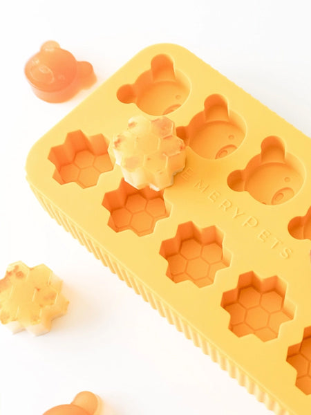 EmeryPets-moule-friandises-pour-chien-ours-miel
